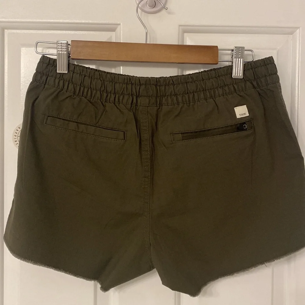 Women’s Vuori vintage, ripstop, short dark, oregano, size small - Picture 4 of 8